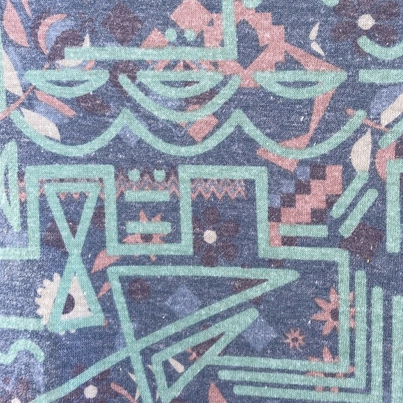 LulaRoe Abstract Printed Irma Top-#0918 - Picture 5 of 13